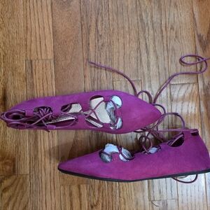 NWB Lace-Up Pointed Ballet Toe Flats By Elegant Footwear in Fuchsia Pink 8.5